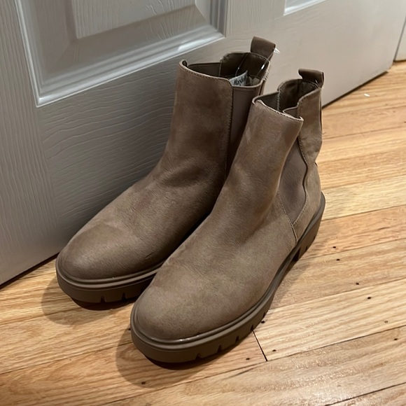 Esprit booties - Picture 1 of 4